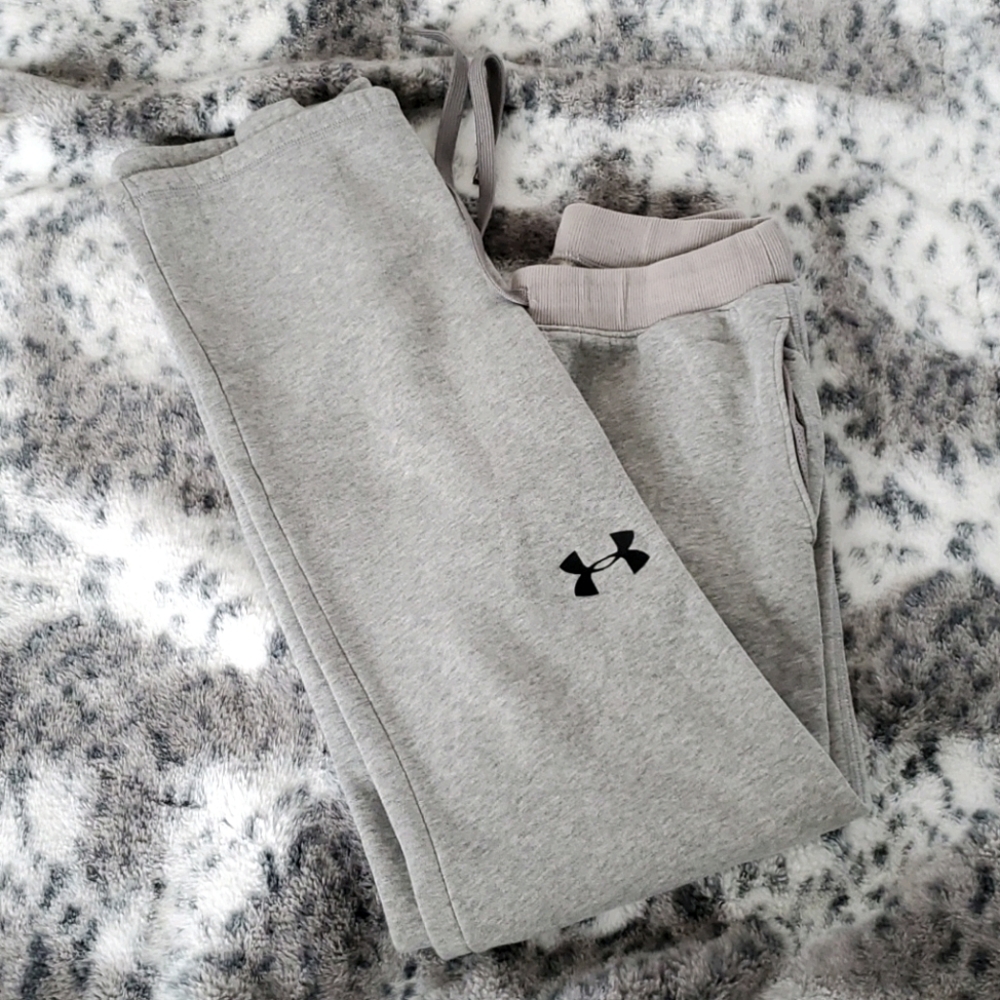 Under Armour sweatpants size small